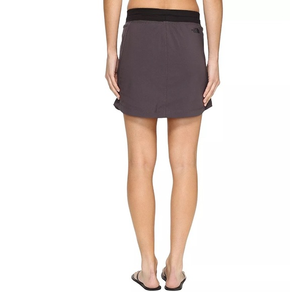 NWT The North Face Women’s Class V Skort - Picture 4 of 5